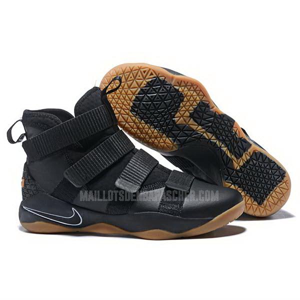 sneakers nike nba homme de noir lebron soldier 11 sb2190